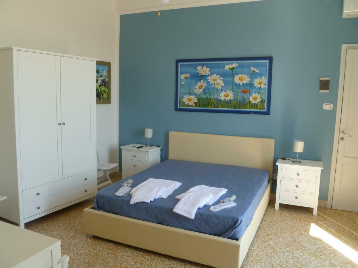 Casa Michela, Sea-View Apartments Trabia Eksteriør billede